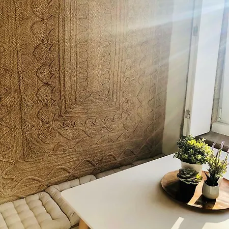 Lanterna Da Lapa Apartment